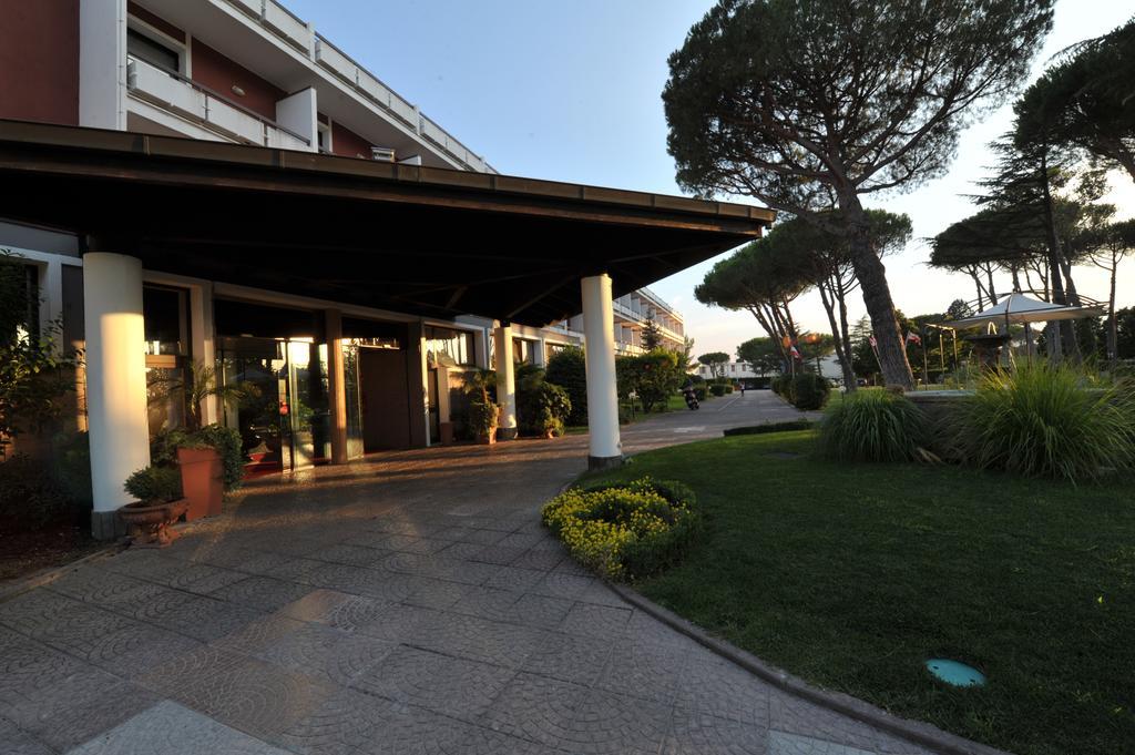 Hotel Salus Terme - Adults Only Viterbo Exterior foto